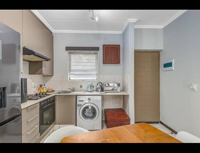 1 BEDROOM APARTMENT FOR SALE IN PAULSHOF